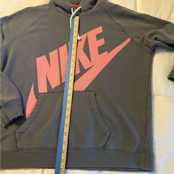 Nike Gray Hoodie Pink Big Nike Swoosh Pull Over Sweatshirt Women's L Red Tag(o - Picture 8 of 9